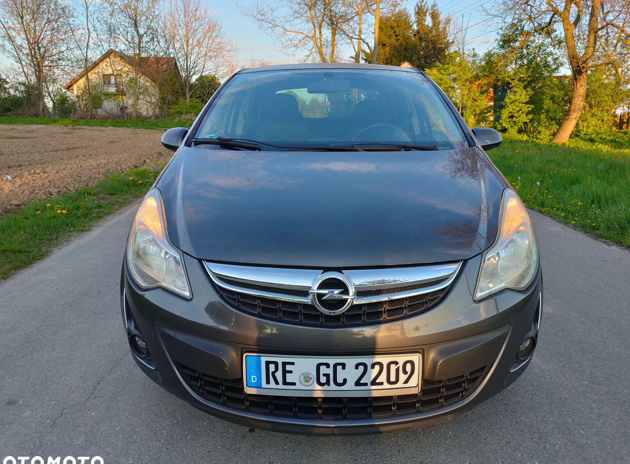 Opel Corsa cena 18400 przebieg: 153450, rok produkcji 2011 z Staszów małe 497